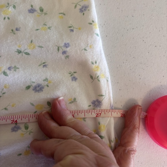 Vintage Carriage Court Nightgown  2X Cottagecore Floral Lace Trim‎ Sleepwear - Picture 11 of 11